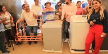 Brinda Gobierno de Los Cabos más de mil acciones durante la XX Audiencia Pública realizada en la colonia La Esperanza en CSL