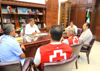 Con el máximo sentido humano; alcalde Oscar Leggs Castro refrenda el respaldo y apoyo total a la Cruz Roja Mexicana