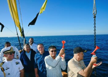 Preside alcalde Oscar Leggs Castro el inicio del Torneo de Pesca Pelagic Triple Crown