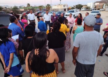 Continúa Ayuntamiento de Los Cabos trabajando para dar certeza legal a familias de la colonia Gardenias en CSL