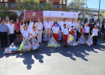 En apoyo a las instituciones de educación básica, continúa INDEM Los Cabos haciendo entrega de material deportivo