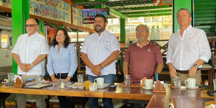 Reconoce Consejo Ciudadano del Tezal los avances en obra pública que realiza el Gobierno de Los Cabos