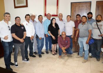 Coadyuvarán autoridades municipales para realizar evento con transportistas de CSL