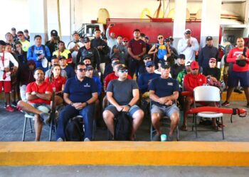 El municipio de Los Cabos cuenta con playas y salvavidas certificados