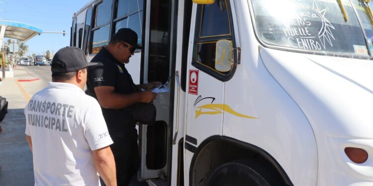 Gobierno de Los Cabos refuerza el trabajo de inspección del transporte público