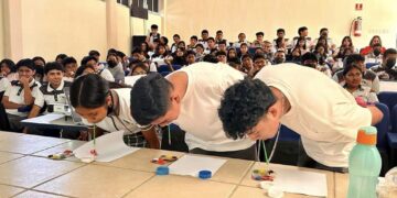 IMDIS Los Cabos sensibiliza a más de 100 estudiantes del CECyTE 05