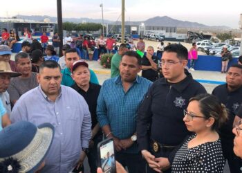 Implementará Dirección de Asuntos Jurídicos mesas de trabajo con habitantes de la colonia Flores Magon en CSL