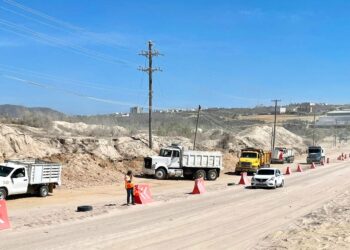 Anuncian autoridades delegacionales que permanece abierta la circulación en la Nicolás Tamaral “La Brecha”