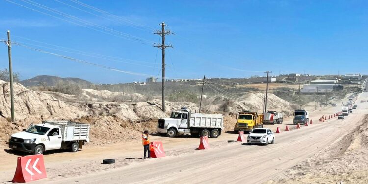 Anuncian autoridades delegacionales que permanece abierta la circulación en la Nicolás Tamaral “La Brecha”