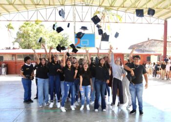 Exhorta delegado de CSL a estudiantes a prepararse como futuros profesionistas