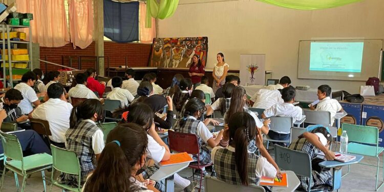 Se logró concientizar y capacitar a un total de 82 estudiantes