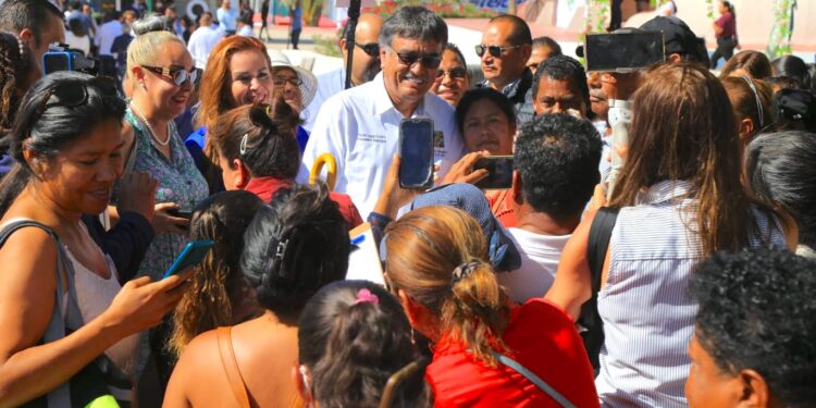 Integrantes de la Coordinadora Indígena y Afromexicana externan respaldo absoluto al Gobierno Municipal que preside Oscar Leggs Castro