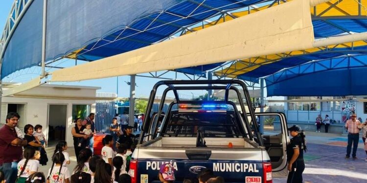 El XIV Ayuntamiento de Los Cabos garantiza la seguridad vial en zonas de escuelas