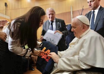 Asiste Alcaldesa de La Paz al Encuentro Internacional de Ciudades Eco-Educativas