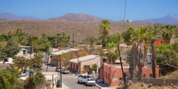 Encuentran ciclista sin vida en brecha de El Pescadero