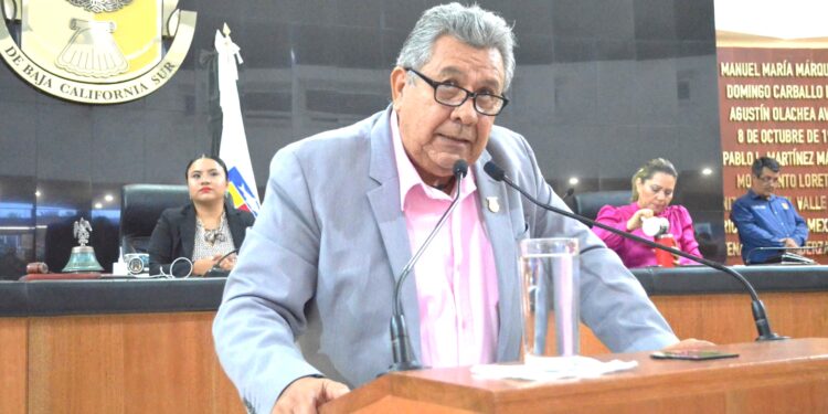 Anuncia Fracción de Morena retiro de segunda lectura de dictamen de reforma de Código Civil en materia de cambios de actas de nacimiento para niñez trans