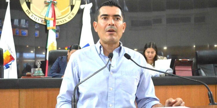 Rigo Mares presenta iniciativa para que las parejas y sus hijos puedan ejercer derechos alimentarios o de herencia