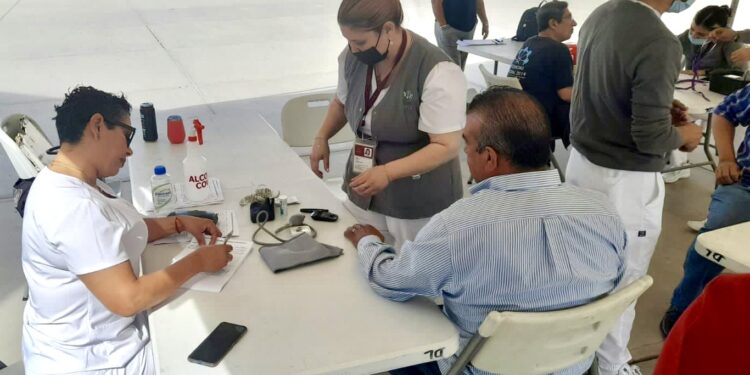 Prioridad para el ISSSTE la promoción de hábitos saludables, prevención y detección oportuna de enfermedades crónicas degenerativas.