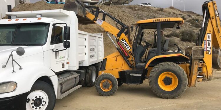 Actualizan tarifas del transporte de carga en La Paz, Baja California Sur