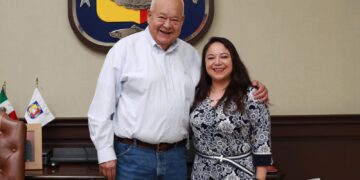 VICTOR CASTRO COSÍO SE REÚNE CON NUEVA TITULAR DE DERECHOS HUMANOS EN BCS