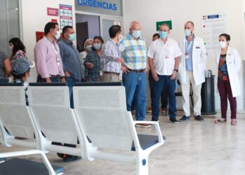 ENTREGA GOBERNADOR VCC MOBILIARIO AL HOSPITAL “JUAN MARÍA DE SALVATIERRA”