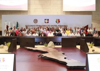 PODERES PÚBLICOS FORTALECEN ALIANZAS POR EL BIENESTAR DE BCS: GOBERNADOR VICTOR CASTRO COSÍO