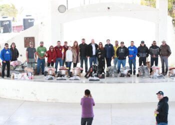 ENTREGA GOBERNADOR VCC, OBRAS Y APOYOS EN BAHÍA TORTUGAS Y BAHÍA ASUNCIÓN