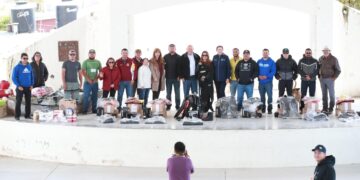 ENTREGA GOBERNADOR VCC, OBRAS Y APOYOS EN BAHÍA TORTUGAS Y BAHÍA ASUNCIÓN