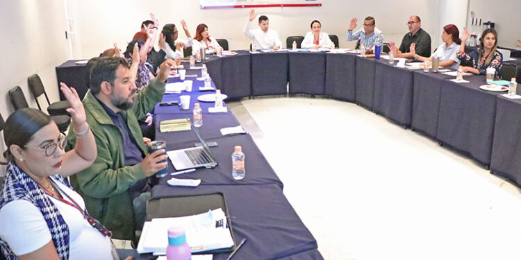 COMITÉ DE ÉTICA APRUEBA CÓDIGO DE CONDUCTA PARA PERSONAL DE SALUD ESTATAL