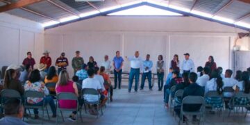 CONTINÚAN EDITH AGUILAR Y VÍCTOR CASTRO GIRA DE TRABAJO POR MULEGÉ