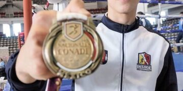 TENDRA EMILIANO REDUCINDO CONCENTRACION EN TIJUANA PARA CONTINENTAL DE BOX