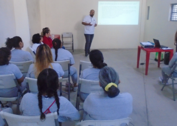 Imparte Ayuntamiento de La Paz cursos de emprendimiento a internas del Cereso