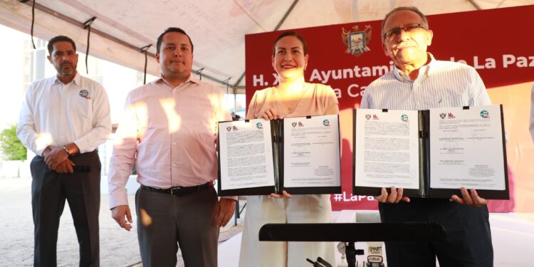 Instalan en el Ayuntamiento de La Paz dispositivo de monitoreo de agua potable