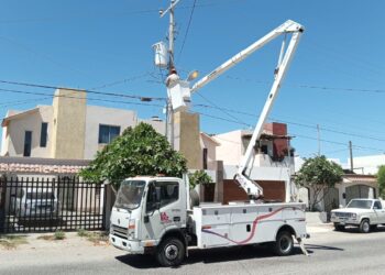 Rehabilita Servicios Públicos 144 luminarias en la ciudad y zona rural