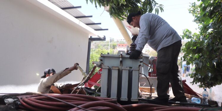 Se restableció el suministro de agua en colonias al norte de la ciudad, luego de la reparación que se realizó en base de rebombeo: OOMSAPAS La Paz&nbsp;