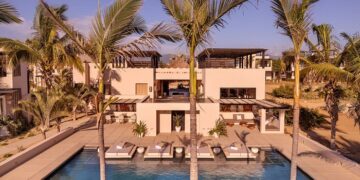 Tragedia en Hotel de Pescadero: Pareja de Extranjeros Pierde la Vida en un Incidente Desgarrador