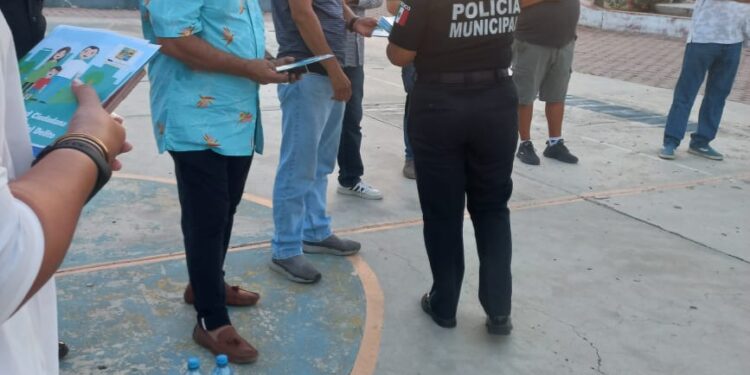 “Whatsappeando Por Tu Seguridad”.