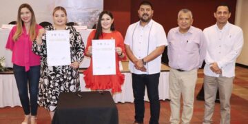 Se realizó la firma de alianza entre el XIV Ayuntamiento de Los Cabos y el XXIV Ayuntamiento de Mexicali, cuyo objetivo es aprovechar mutuamente los mercados locales para expandirlos en lo nacional e internacional