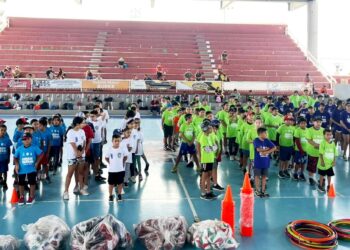 200 niñas, niños y adolescentes de 06 a 13 años, iniciaron los cursos de verano