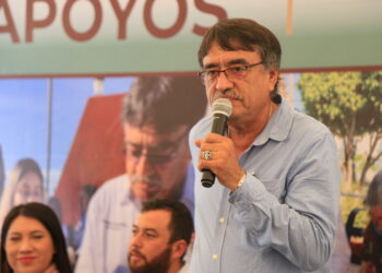 “Apoyo Económico a Estudiantes”