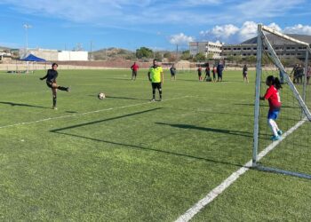 El Instituto del Deporte del Municipio de Los Cabos, se encuentra realizando las eliminatorias de fútbol para conformar el selectivo que representará al municipio en las próximas olimpiadas estatales.