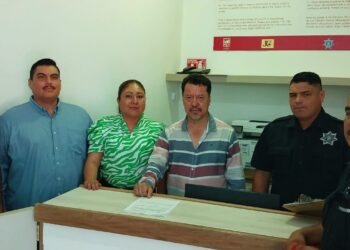 El equipo de Justicia Cívica encabezado por el Lic. Juan Luis Araiza Díaz llevan a cabo peticiones para disminuir conflictos vecinales