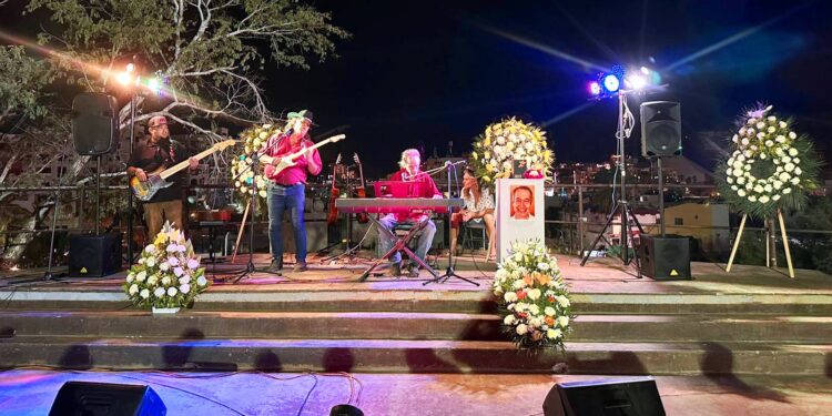 El legado de Francisco Arturo Serrano Young, persistirá en la mente y corazones de quienes en vida lo conocieron como artista plástico, músico, escritor y colaborador visionario
