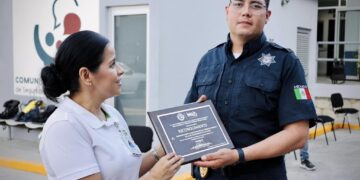 Luego de 4 sesiones teóricas y prácticas que constaron de pláticas de sensibilización y actividades en las que 70 elementos policiacos, finalizó la iniciativa que tuvo como objetivo fomentar la inclusión y a ser más receptivos hacia la sociedad a la cual sirven.