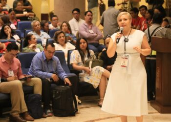 La II regidora Irene Galindo Román participó como ponente en el 2° Congreso Los Cabos Sostenible