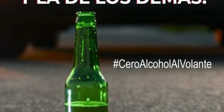 Se invita a conductores a atender las medidas de prevención que indica el Reglamento de Tránsito y Vialidad Municipal para prevenir y reducir situaciones que pongan en riesgo tanto a quienes manejan, como a peatones.