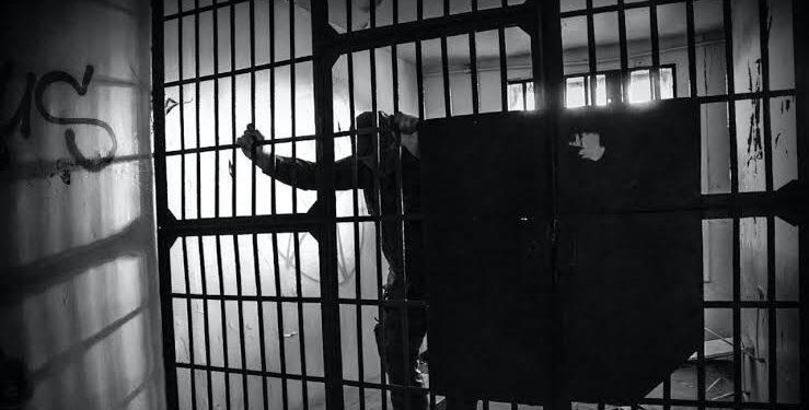 Dos sospechosos quedan en prisión preventiva por robo a lugar habitado en La Paz