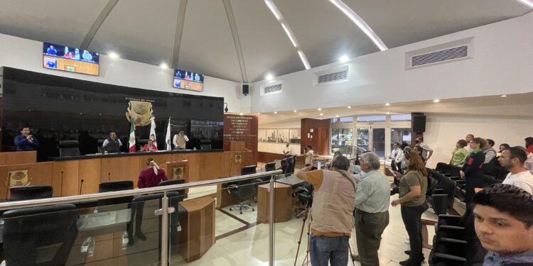 Cambios en la Ley Electoral de Baja California Sur Revolucionan las Ambiciones Políticas