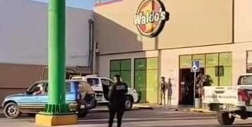 Delincuencia desafía la seguridad en la ciudad: Asalto a tienda Waldo’s en las calzada Forjadores