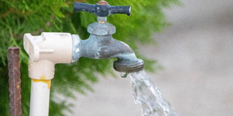 Contaron con agua potable 105 colonias a través de la red, el 18 de julio: OOMSAPAS La Paz